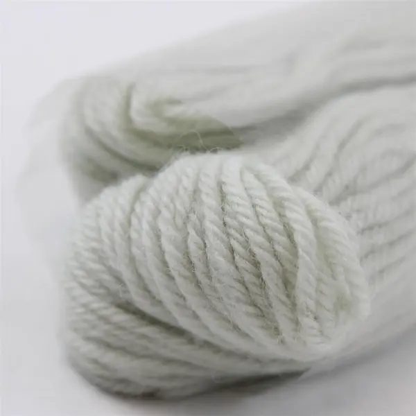 Broder Medicis 2-Skein Yarn Lot White Gray New