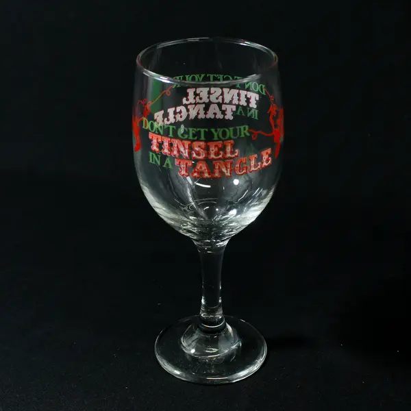 Libbey Don't Get Your Tinsel In A Tangle 11.5 OZ Wine Glass