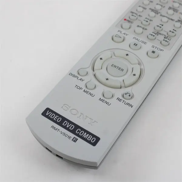 RMT-V501E Sony Video/DVD Combo Remote in Grey Untested