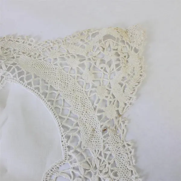Vintage Ecru Lace Detail Square Tablecloth 43" x 43" FLAWED