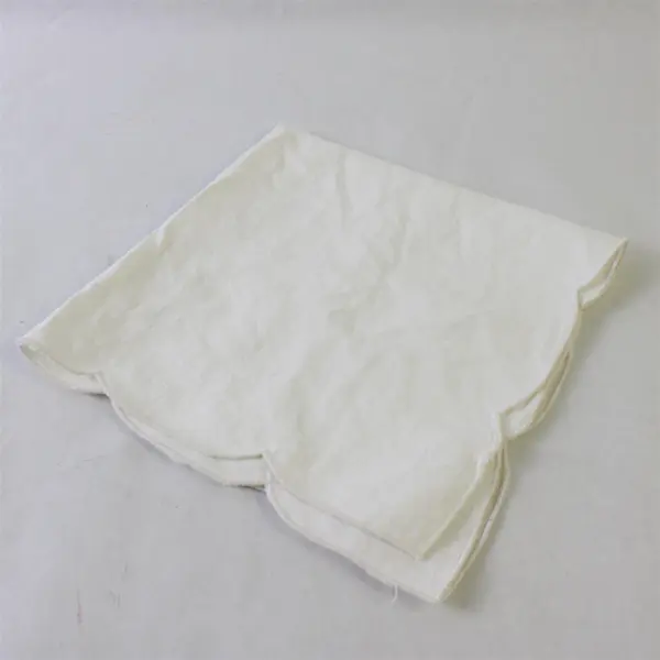 Lot of 7 Vintage White Scalloped Edge Cloth Napkins FLAWED