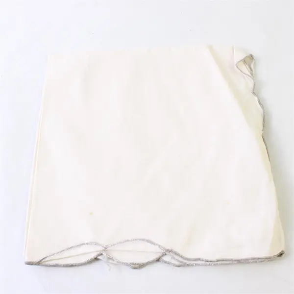 Vintage 13-Piece Off-White Floral Embroidered 80in Round Table Linen Set