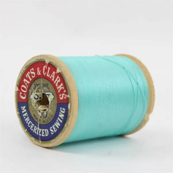 Lot of 7 Coats & Clarks Sewing Thread Spools Assorted Colors
