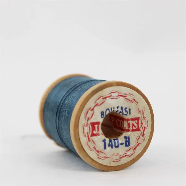 Lot of 8 Coats J&P Coats Clark's Assorted Sewing Thread Spools