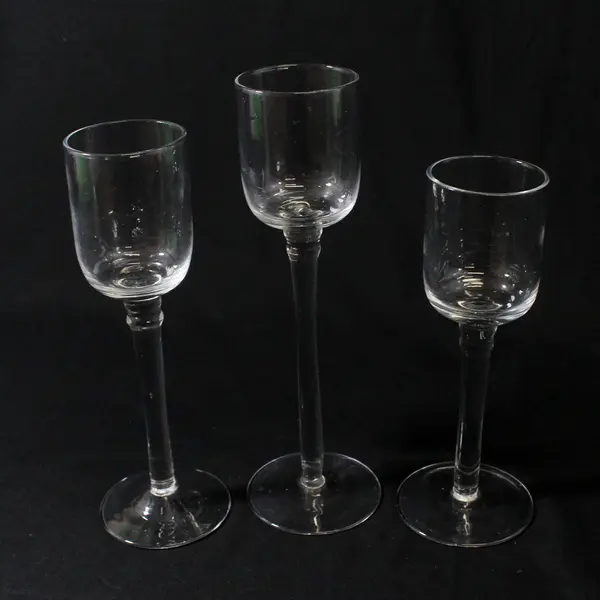  3 Long Stem Clear Glass Graduated Height Votive Or Tealight Candle Holders