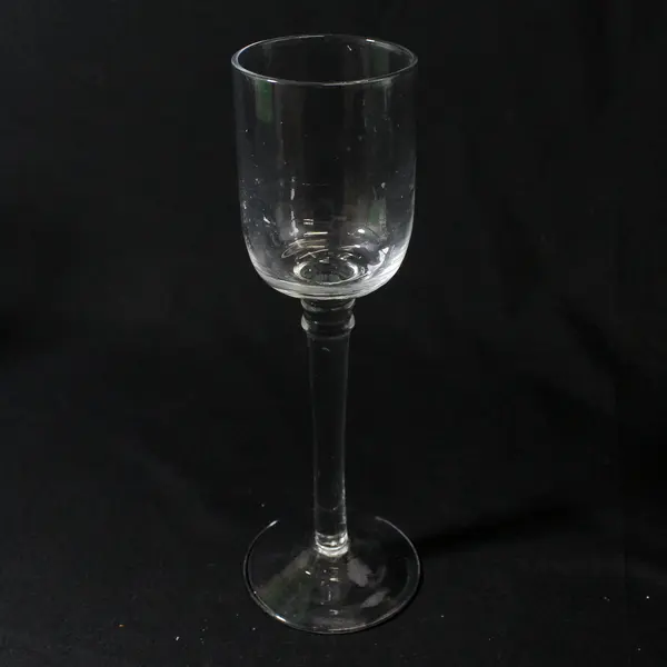  3 Long Stem Clear Glass Graduated Height Votive Or Tealight Candle Holders