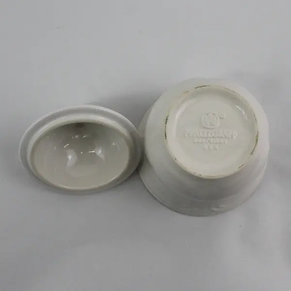 Pfaltzgraff Filigree White Stoneware Sugar Bowl w/ Lid 