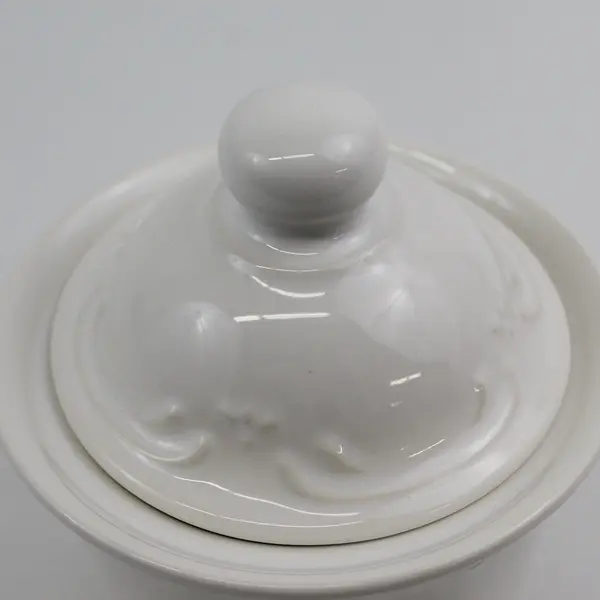 Pfaltzgraff Filigree White Stoneware Sugar Bowl w/ Lid 