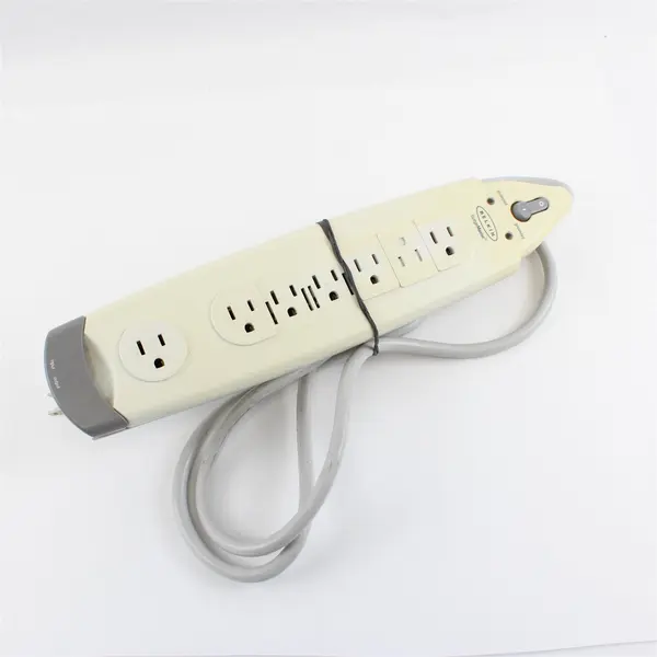 Belkin SurgeMaster F9H710-06 Surge Protector Power Strip