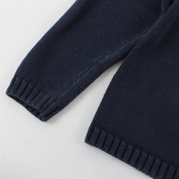 GAP Boy's Gray White and Blue Knitted Pullover Sweater Size M