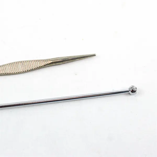 Lot of 4 Vintage Sewing Needles Needle Threader Tools Accessories