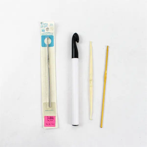 Lot of 9 Crochet Hooks & Accessories Needlecraft Supply