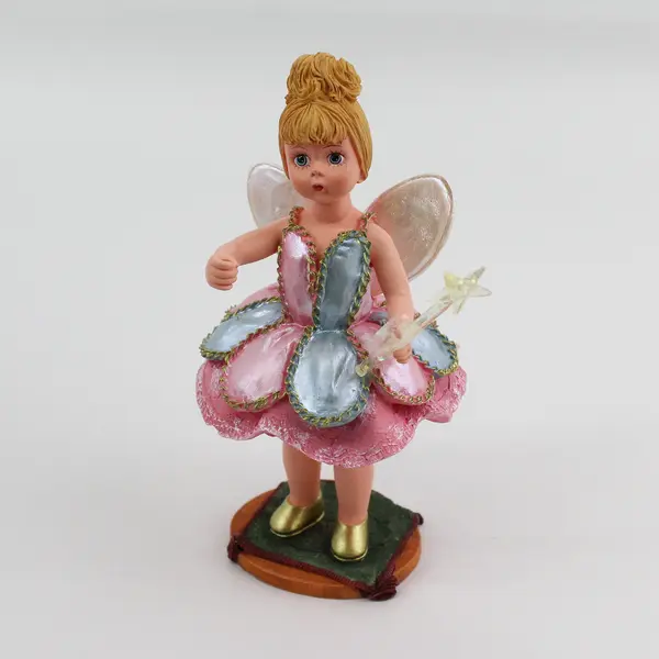 1999 Madame Alexander Classic Collectibles Tinker Bell Figurine 