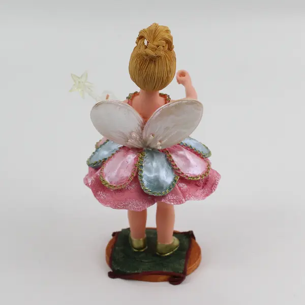 1999 Madame Alexander Classic Collectibles Tinker Bell Figurine 