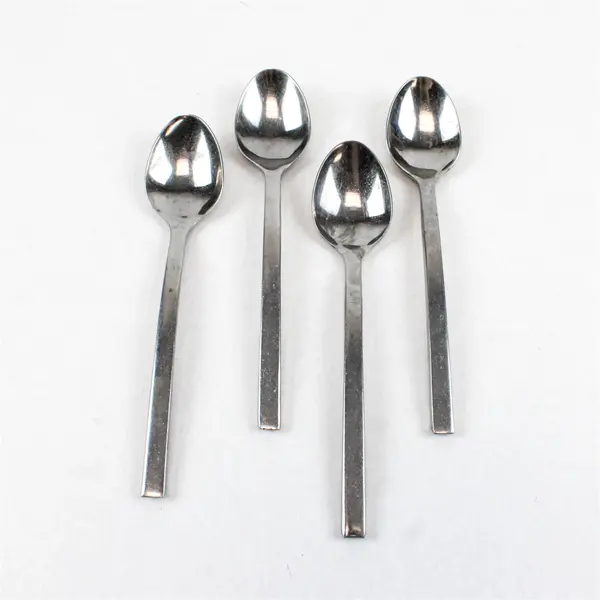 Lot of 4 Hampton Silvermmith Place Spoons Unknown Pattern Flatware Set