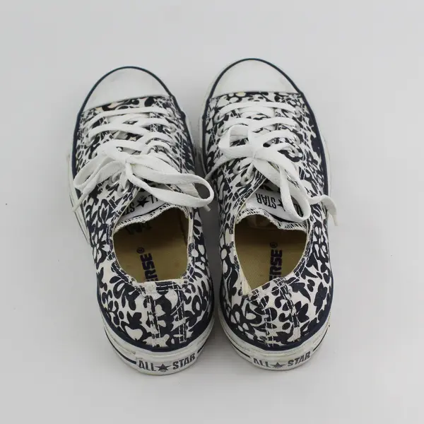 Converse Chuck Taylor All Star Womens 7.5 White Blue Floral Low Top Sneakers