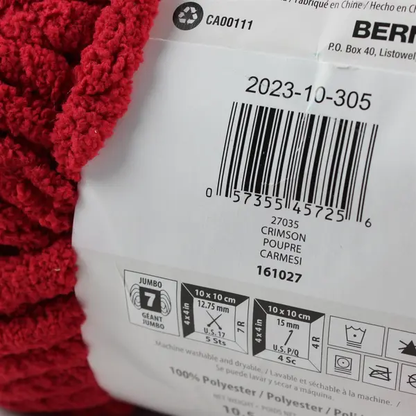Yarnspirations Bernat Blanket EXTRA Crimson Jumbo (7) - 97yds 10.5oz/300g