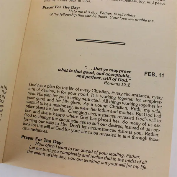 Day By Day With Billy Graham 1976 Paperback Book Good Pre-Owned