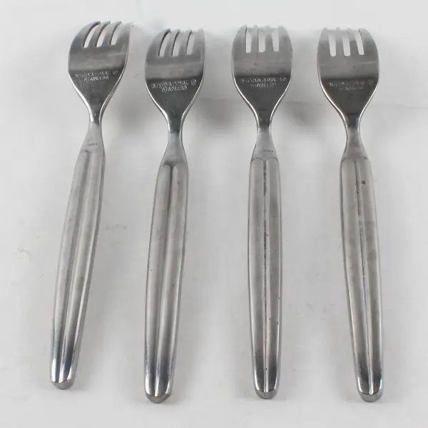 Lot of Four Stainless Dinner Forks By International in the Pattern INS402