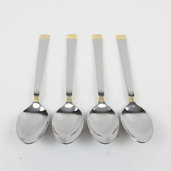 Set of 4 International Stainless Place Spoons INS435