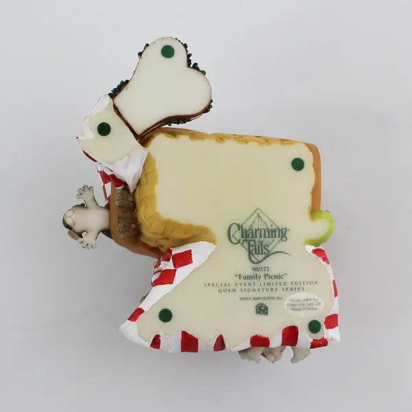 Fitz & Floyd Charming Tails Family Picnic LE Figurine 98/272