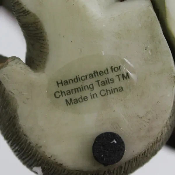 2004 Fitz and Floyd Charming Tails Our Friendship Is A Barrel Of Laughs Figurine