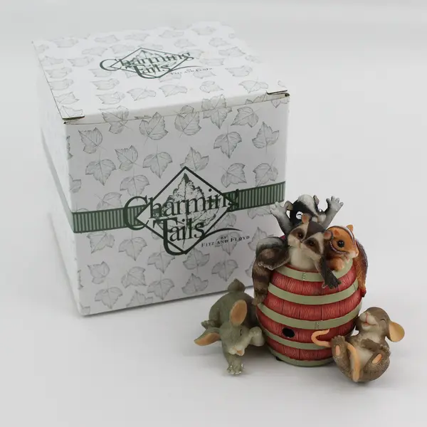2004 Fitz and Floyd Charming Tails Our Friendship Is A Barrel Of Laughs Figurine