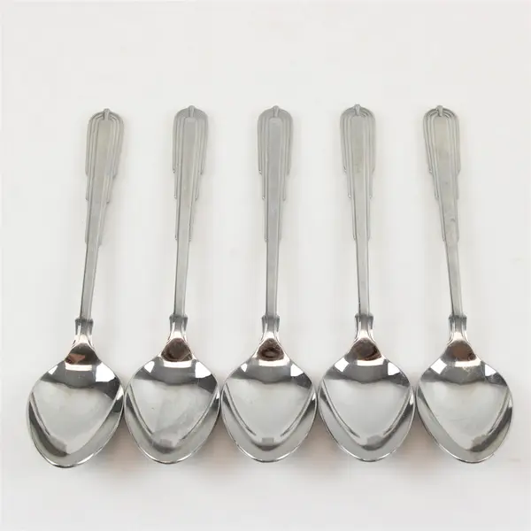 Lot of  5 Reed and Barton Teaspoons Odessa Pattern 18/8 Stainless Steel