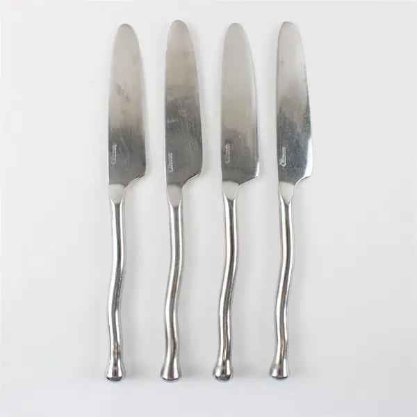 Lot of 4 Gibson Polished Contour Dinner Knives