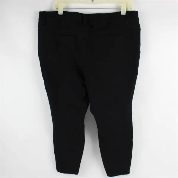 Studio by Torrid Solid Black Capris Women's Size 16XS