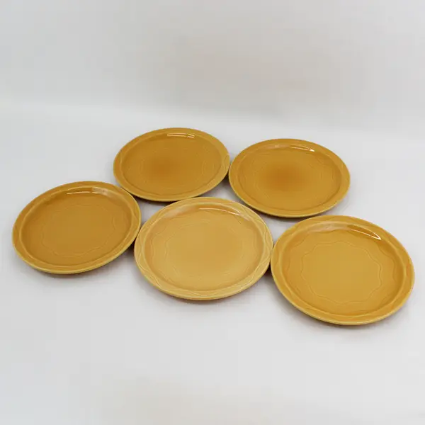 5 Vintage SYRACUSE China Co “Cantina” Saffron Yellow 9” Luncheon Plates