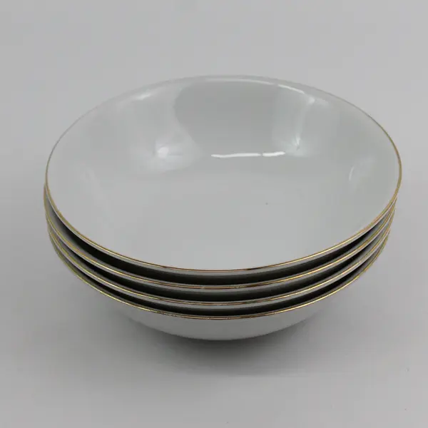 Set of 4 Tiffany Fine China Cereal Bowls White Gold Band Japan