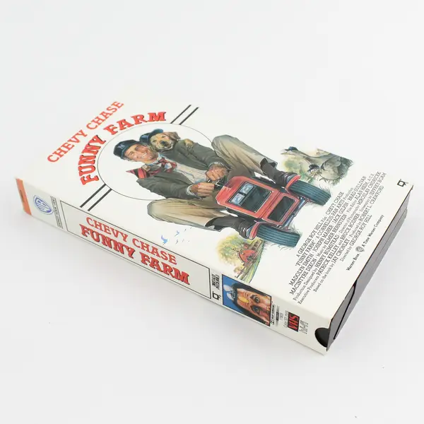 Funny Farm VHS Film Chevy Chase Warner Bros 1991 