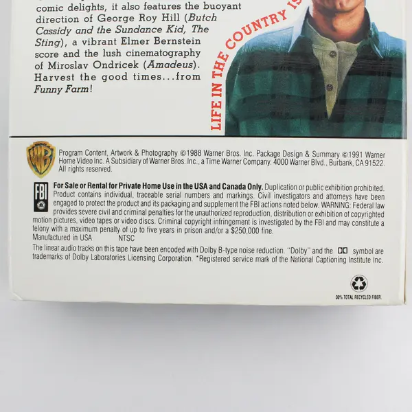 Funny Farm VHS Film Chevy Chase Warner Bros 1991 