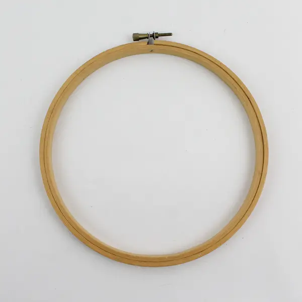 Lot of 4 Circular Wooden Embroidery Hoops 5"-7"