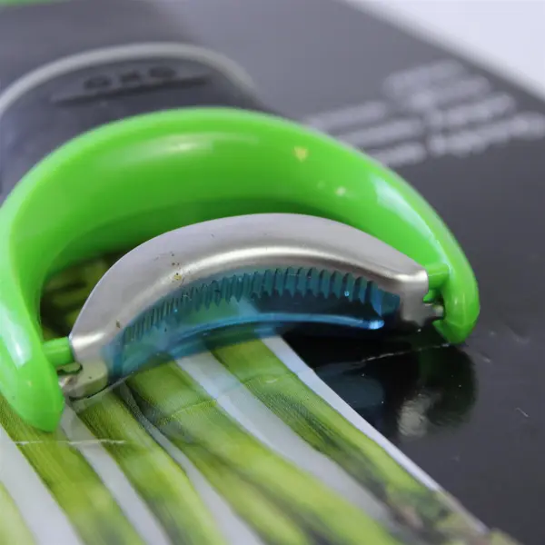 NEW OXO Good Grips Asparagus Prep Peeler Black/Green