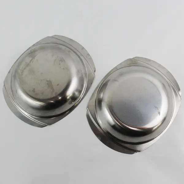 Lot Of 2 Oval Stainless Steel Serving Bowls Made In India 9.25 x 7.75"