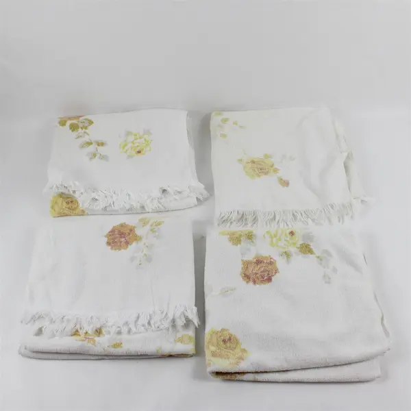 Set of 4 VTG Hope Fashions Yellow Rose Pattern White Cotton Bath Towels FLAWED