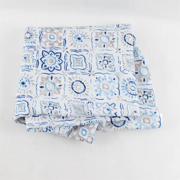 CHAPS Home Lot 2 Oval Patterned White Tablecloths 72x78 75x76 Stained