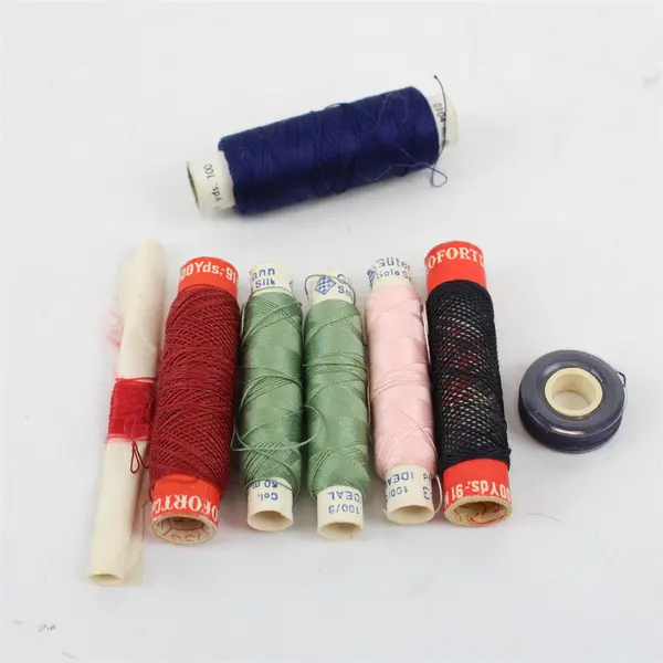 Lot of 8 Assorted Sewing Thread Spools Blue Red Green Pink Black