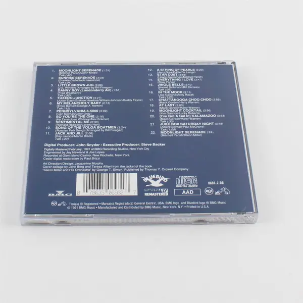 Glenn Miller: A Legendary Performer CD