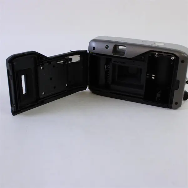 Walgreens Studio 35 Motorized 35mm Point & Shoot Film Camera Flash