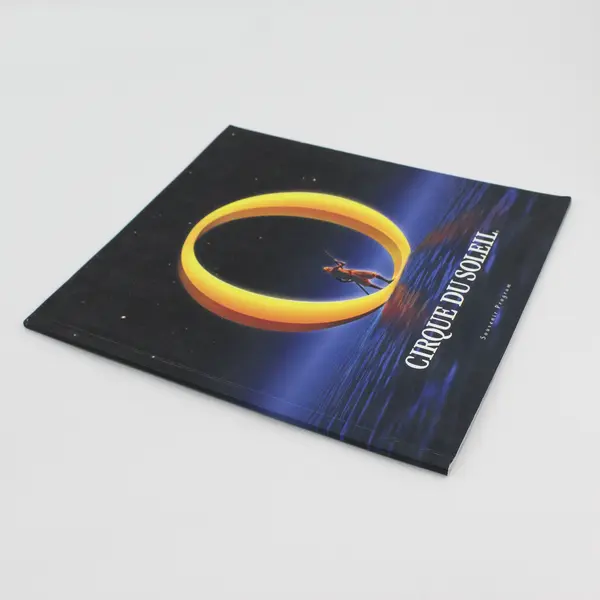 Cirque du Soleil O Souvenir Program Booklet Las Vegas
