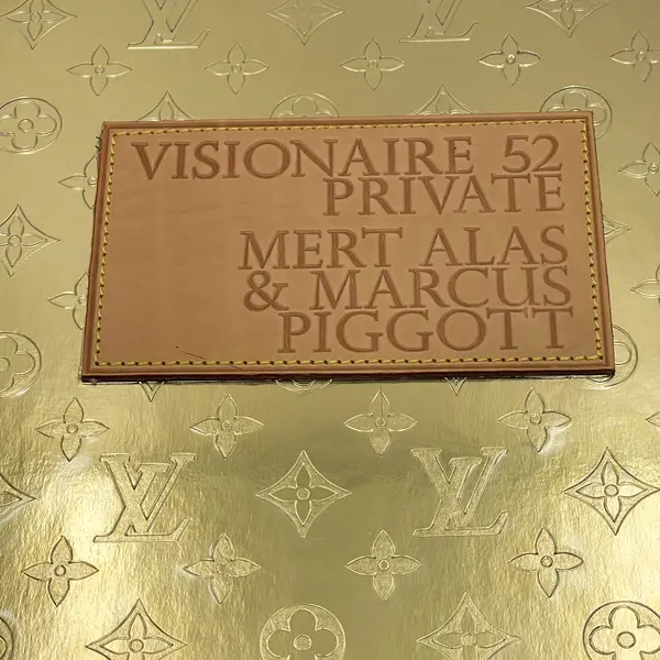 Visionaire 52 Private Louis Vuitton Rare Mert Alas Marcus Piggott Ltd Ed