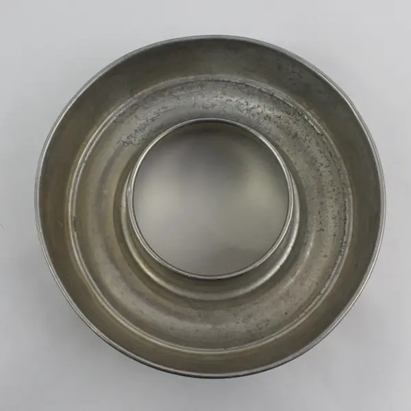 Vintage Aluminum Ring Mold 8.5" for Baking Or Gelatin Desserts