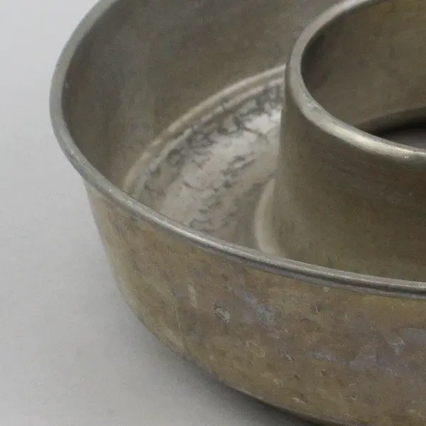 Vintage Aluminum Ring Mold 8.5" for Baking Or Gelatin Desserts