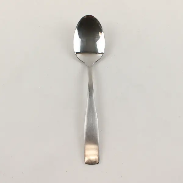 Lot of 12 Cambridge Silver Madison Pattern Stainless Steel Teaspoons 6" L 4" HDL