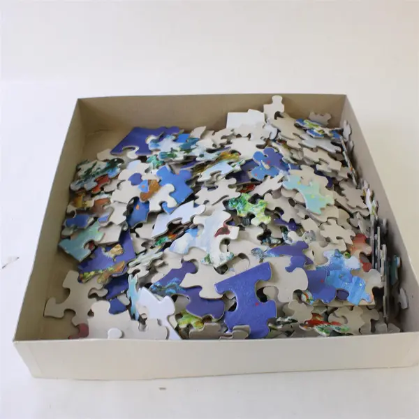 Springbok Frosty 400-Piece Jigsaw Puzzle 1JIG70505