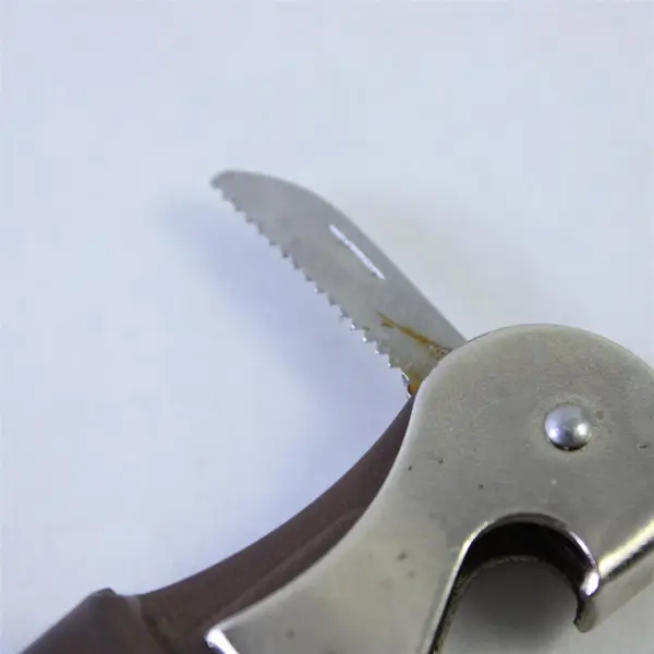 MOTO Pulltap's Corkscrew Wine Bottle Opener Tool