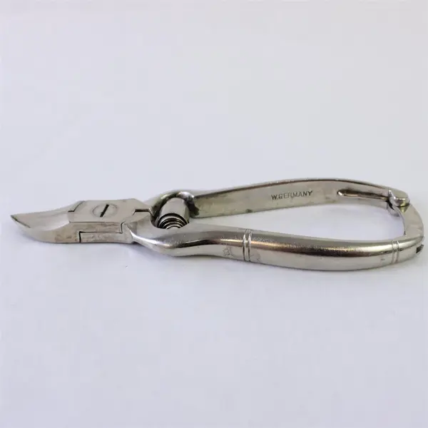 Lot of 6 Sewing Tools Tweezers Clippers Scissors Tape Measure